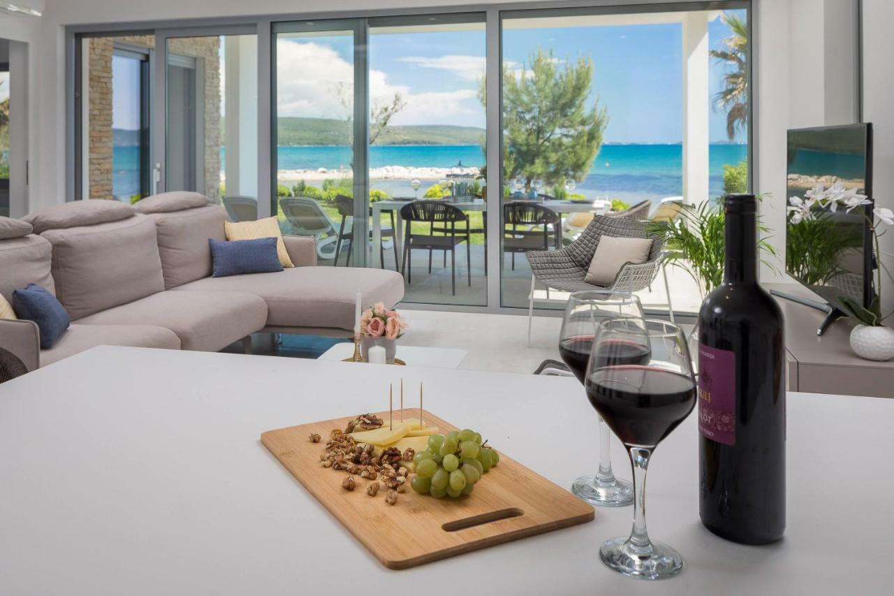 Luxury Design Beach Front Apartment Sukošan Buitenkant foto